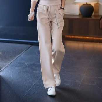 Женский костюм-свитер,  широкие брюки