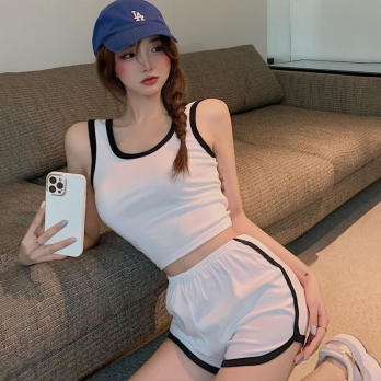 комплект без рукавов