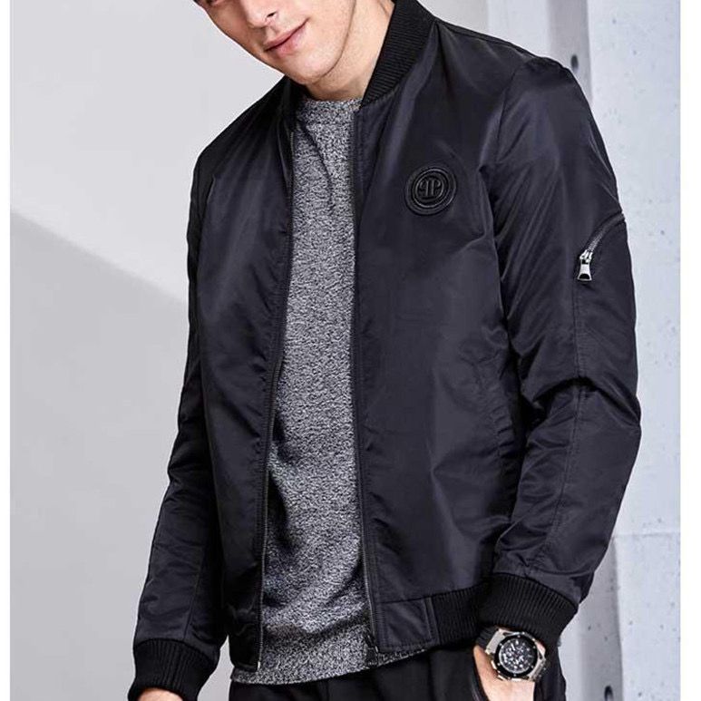 Куртка бомбер