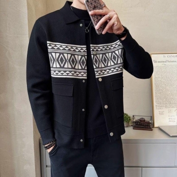 Демисезонная куртка