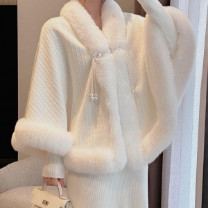 плюшевое пальто