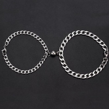 Парные браслеты сердечки на магнитах для влюбленных, подруг