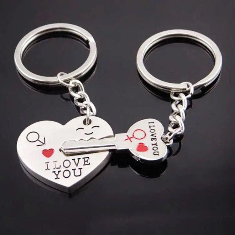 парные брелки