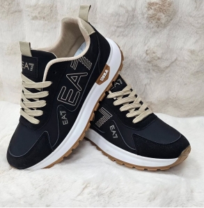 Мужские кроссовки стильные