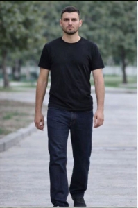 джинсы мужские